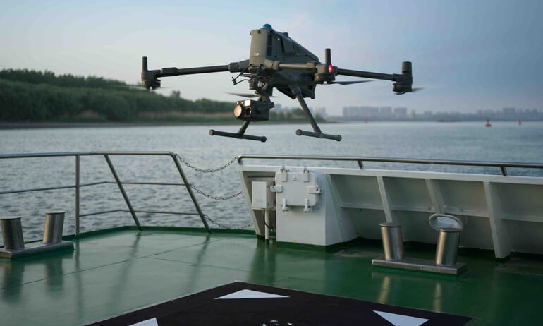 dji matrice 400 image